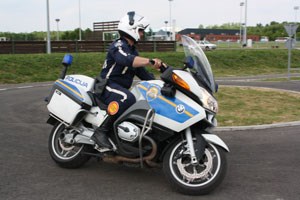 Slika Fotografije/Opcenite fotografije/prometna preventiva/motocikl.jpg